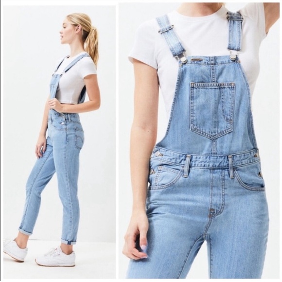 Levi's Classic Blue Denim Overalls - Picture 6 of 6